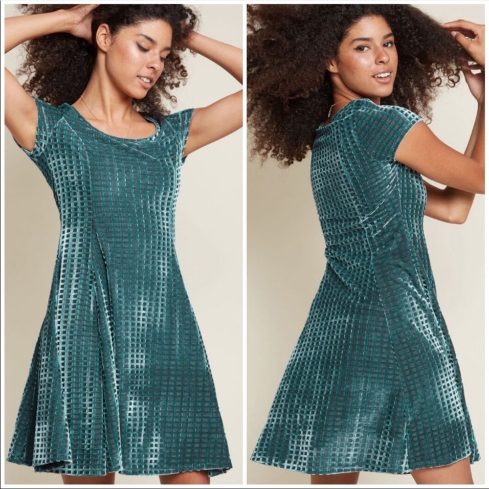 Modcloth Velvet Fit & Flare Dress